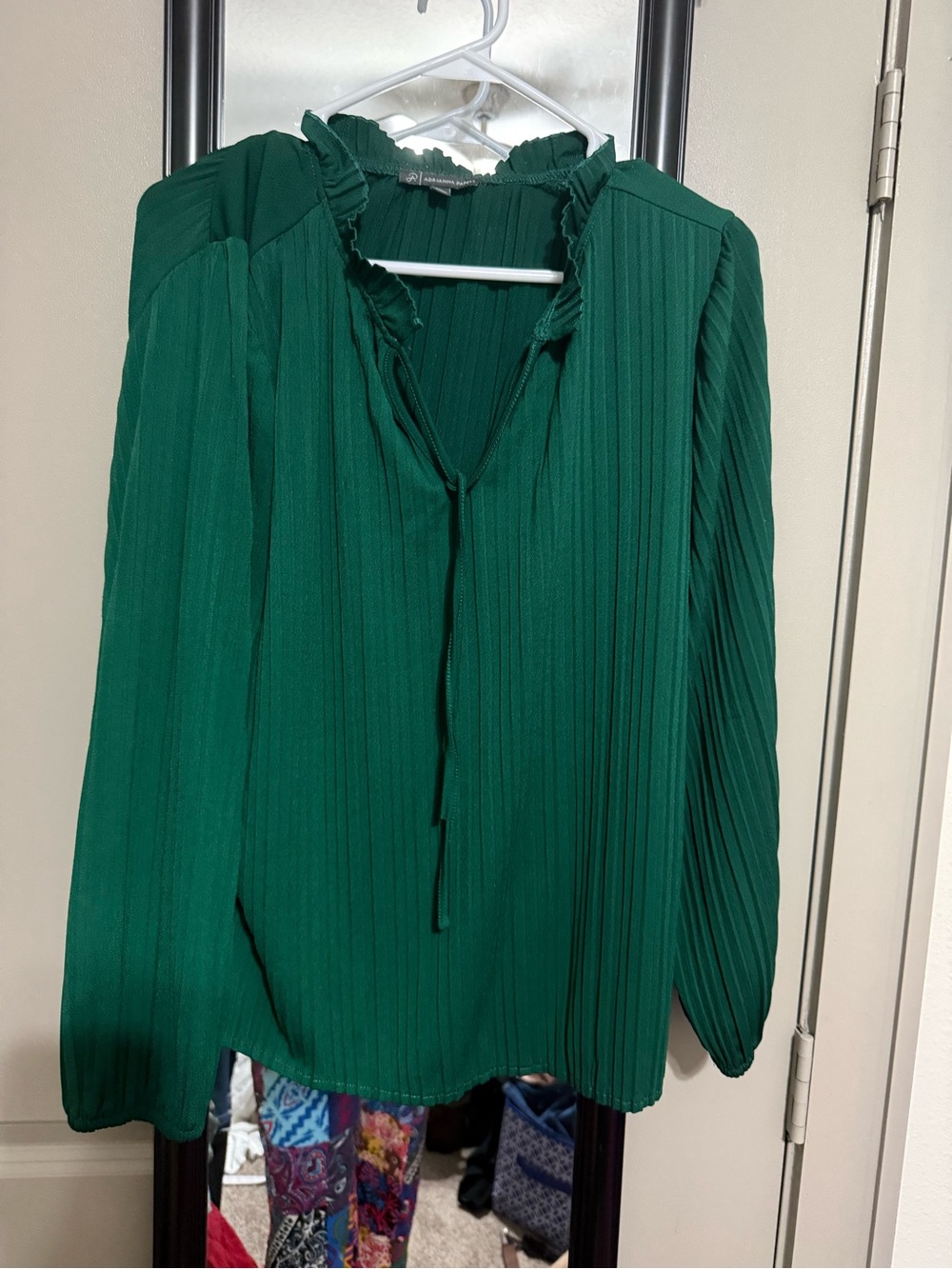 Adrianna Papell Emerald Green Pleated Ruffle-Neck Blouse